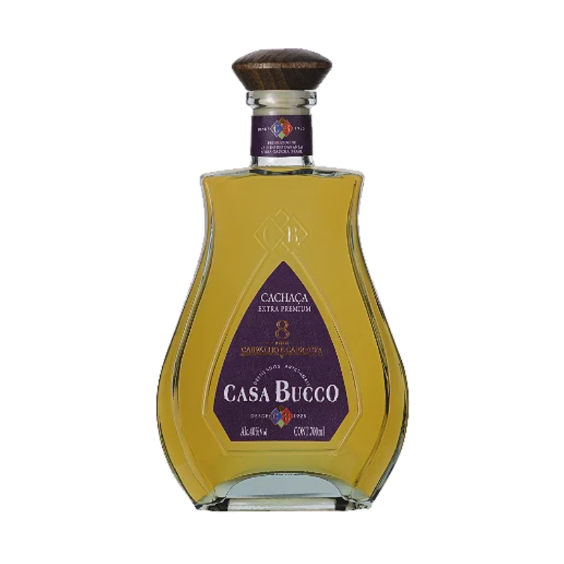 Cachaça Casa Bucco Extra Premium 8 anos Carvalho e Cabreúva - 700 ml